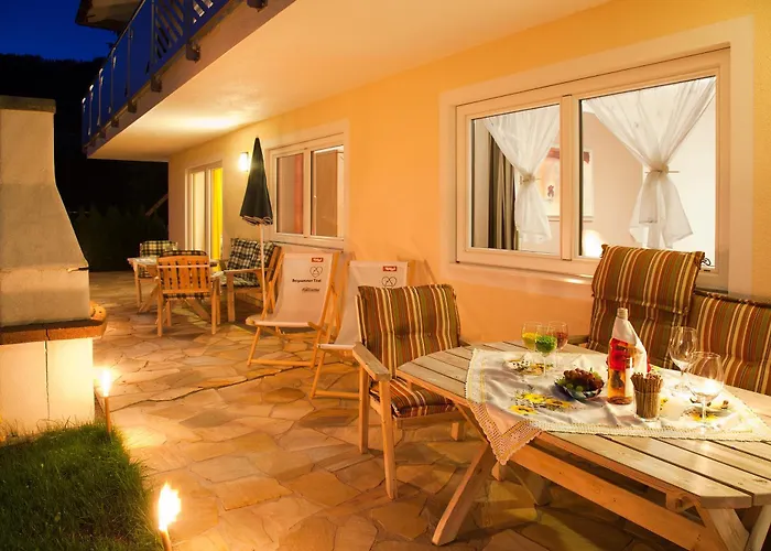 Appartementhaus Charisma 피버브룬