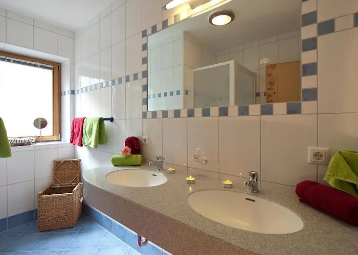 Appartementhaus Charisma * 피버브룬