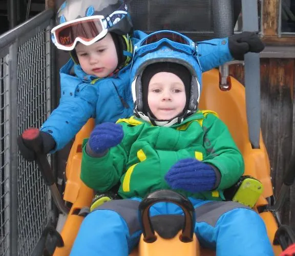 Appartementhaus Charisma * 피버브룬